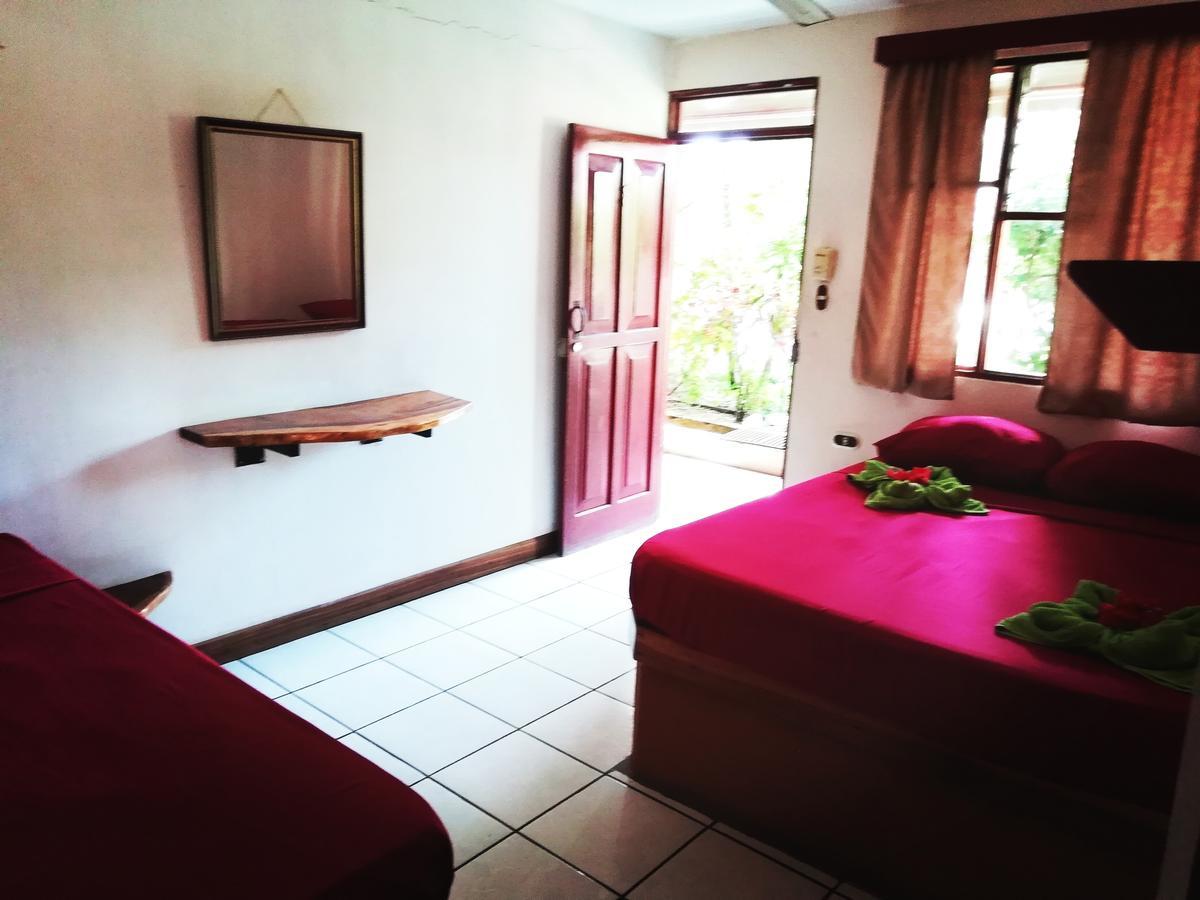 Hotel El Jardin Jacó Exteriör bild